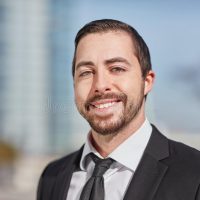 homem-de-negócios-como-um-empresário-bem-sucedido-114487226